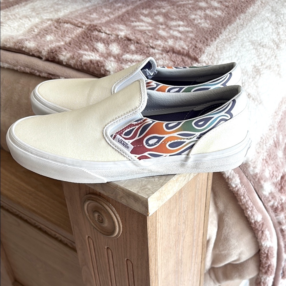 Vans Sparkle Cream Slip-Ons with Colorful Flame 🔥 Design
